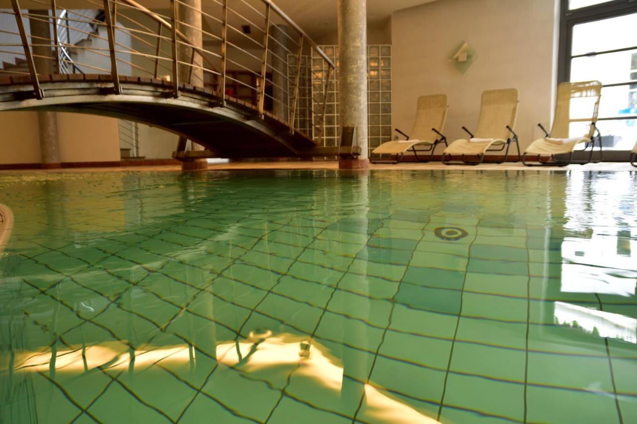 Hotel Krone Брунико Экстерьер фото