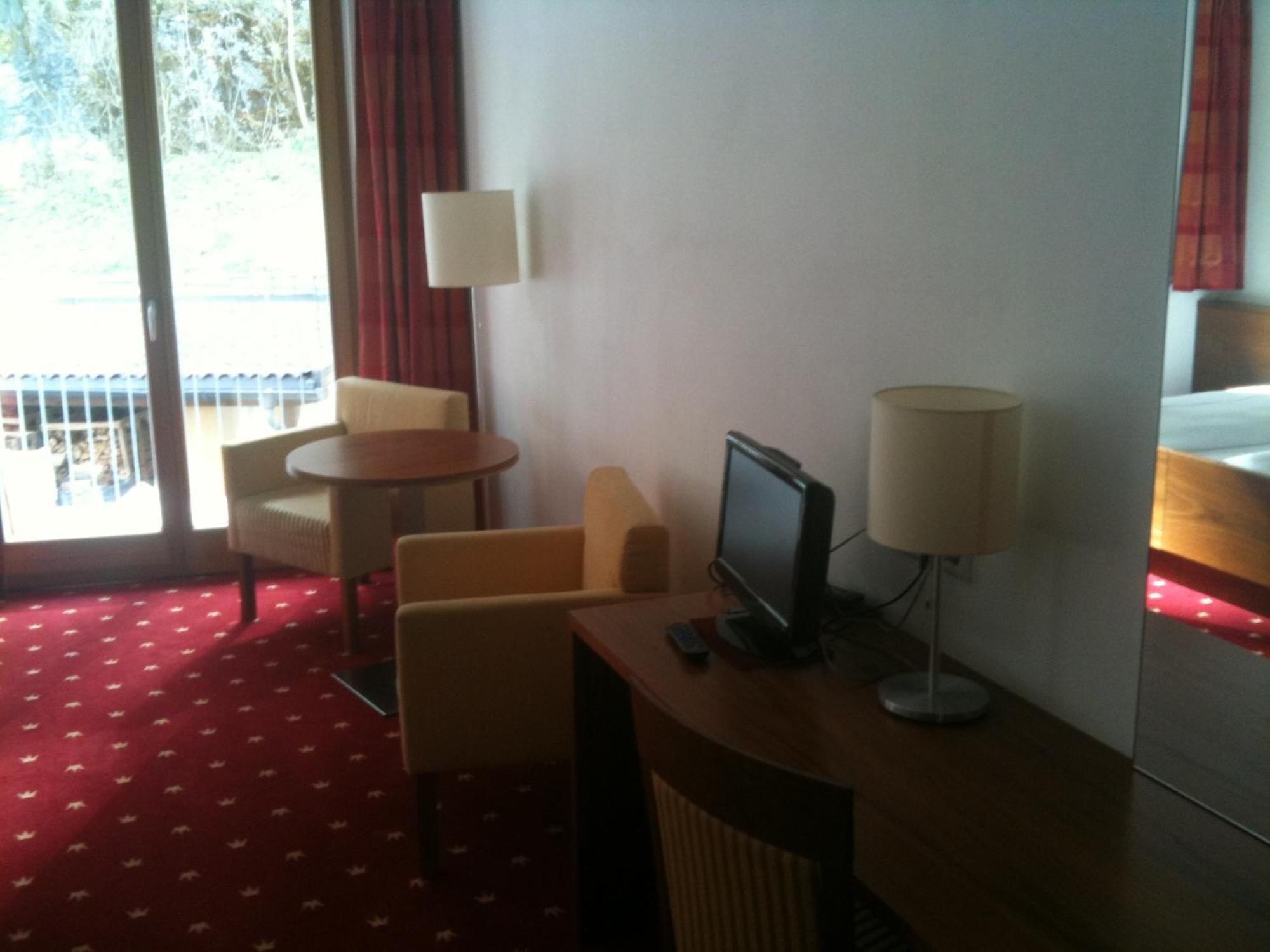 Hotel Krone Брунико Экстерьер фото